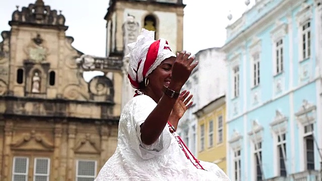巴西女子——“拜阿娜”跳舞视频下载