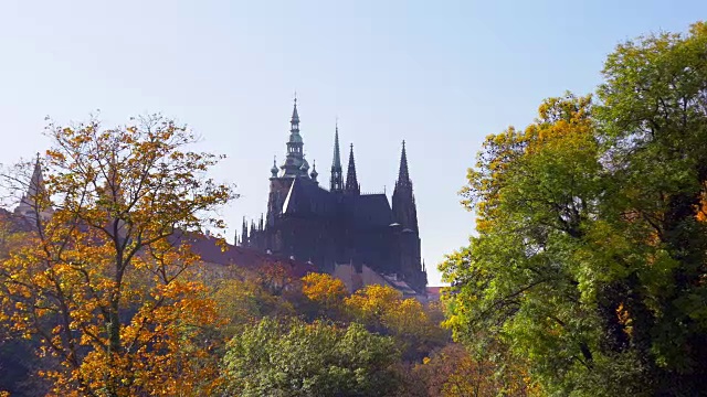 布拉格圣维塔斯大教堂视频下载