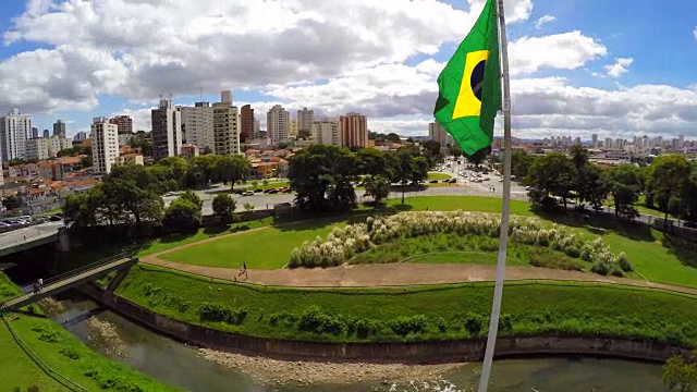 巴西国旗在Ipiranga，圣保罗，巴西视频下载