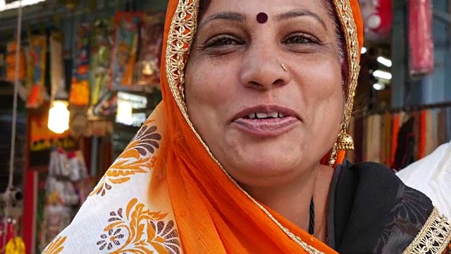 普斯卡的印度女人视频下载