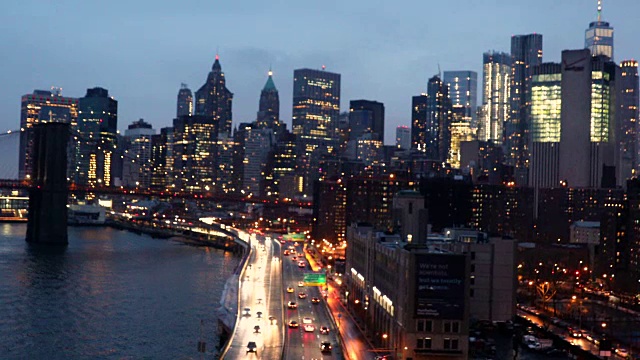 曼哈顿下城-纽约下城黄昏时的天际线视频下载