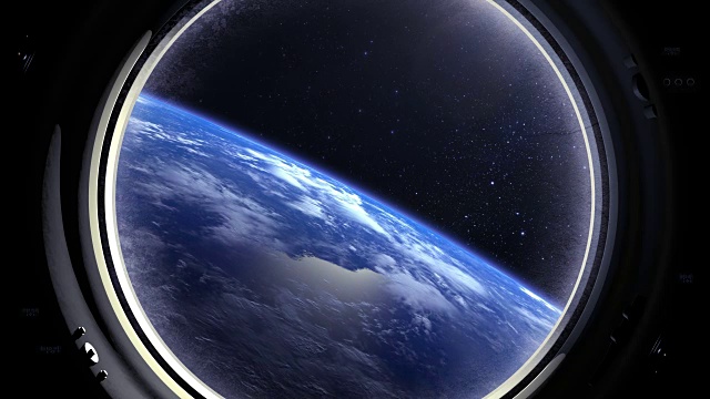 透过宇宙飞船的窗户看到的地球。国际空间站。向前飞。现实的气氛。体积云。从空间。星星闪烁。空间、地球轨道,视频下载