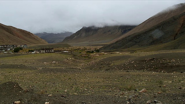 西藏山区/农村的WS大麦田视频下载
