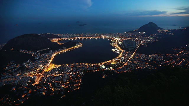 里约热内卢在晚上视频下载
