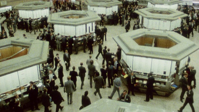 1985年ZO交易员在伦敦证券交易所/英国伦敦视频下载