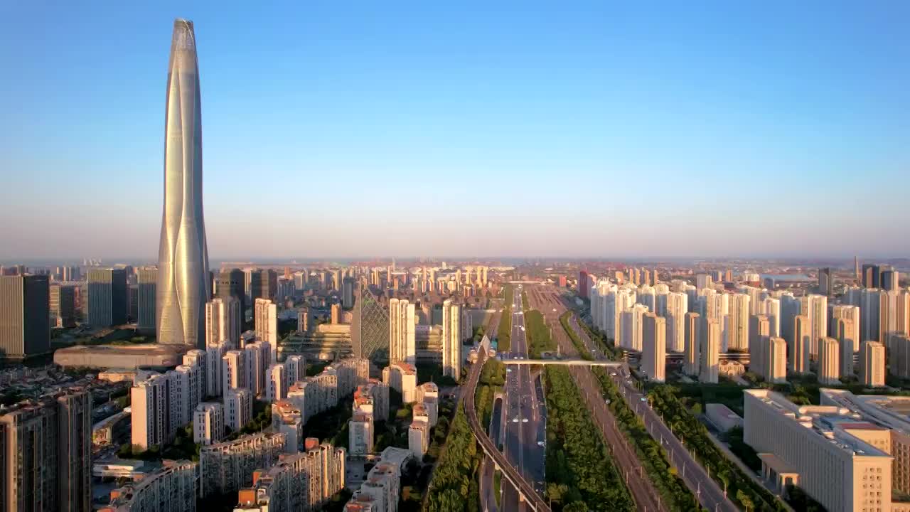 中国天津滨海新区周大福金融中心城市天际线航拍视频下载
