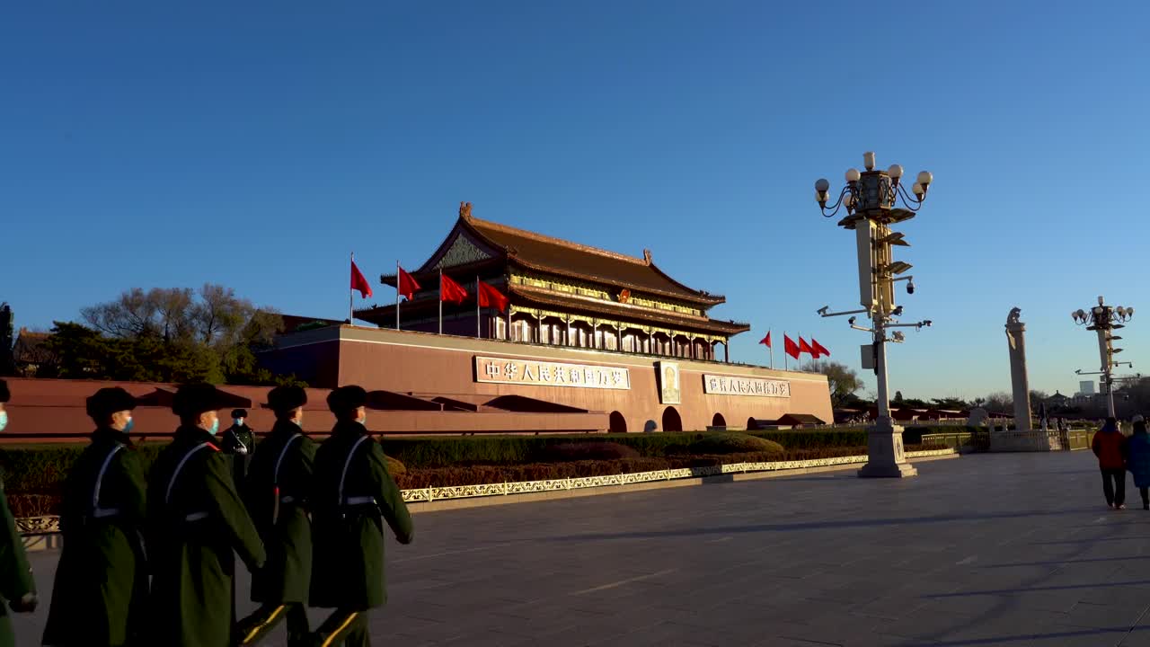北京天安门广场日出阳光洒落视频素材