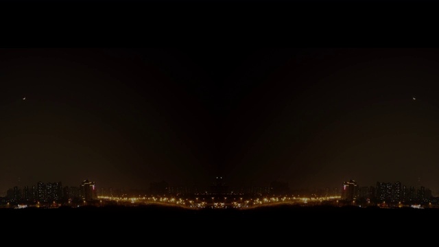 夜景：都市新月月落视频下载