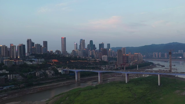 重庆长江大桥城市天际线视频素材