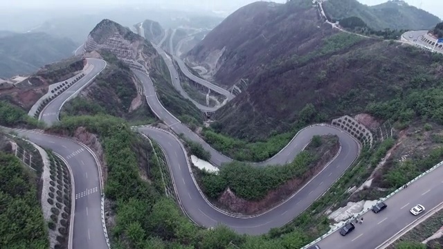 中国陕西盘山公路航拍视频素材