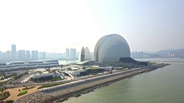 航拍视角下的广东珠海大剧院白天4K高清视频视频下载
