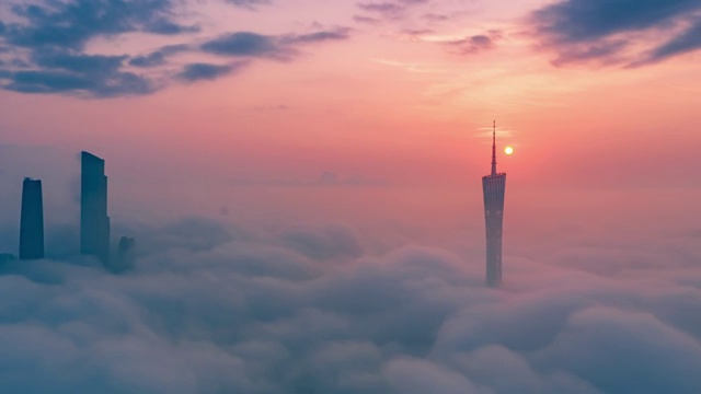广州天空之城云端上的日出视频素材