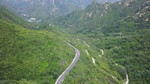 北京怀柔山间山路航拍视频素材