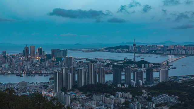 广东珠海 珠海与澳门城市风光日转夜视频素材
