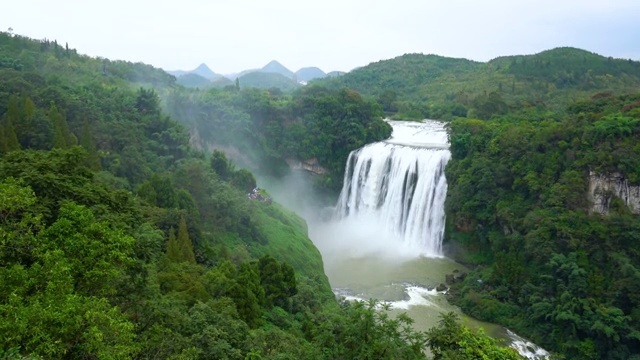 中国贵州黄果树大瀑布风光视频素材