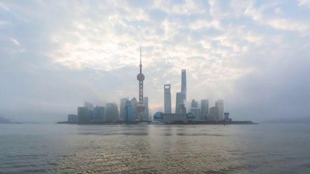云雾下的上海陆家嘴日出夜转日4K高清延时摄影视频视频素材