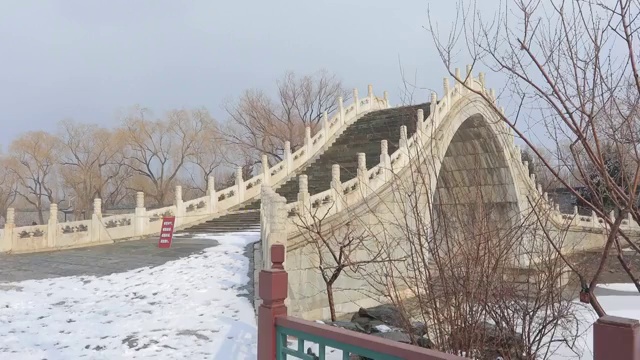 北京雪后颐和园玉带桥4K视频拍摄视频素材