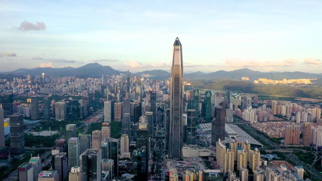 航拍深圳市中心CBD现代建筑群视频素材