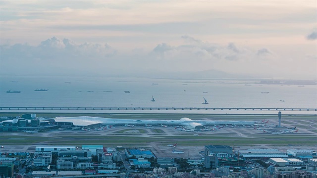深圳宝安国际机场黄昏转夜景延时摄影视频素材