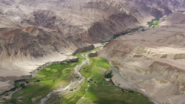 新疆瓦恰乡 4K航拍视频视频素材