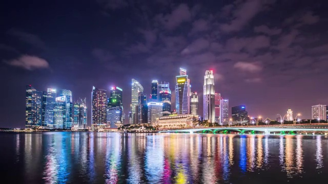 新加坡滨海湾建筑夜景延时视频下载