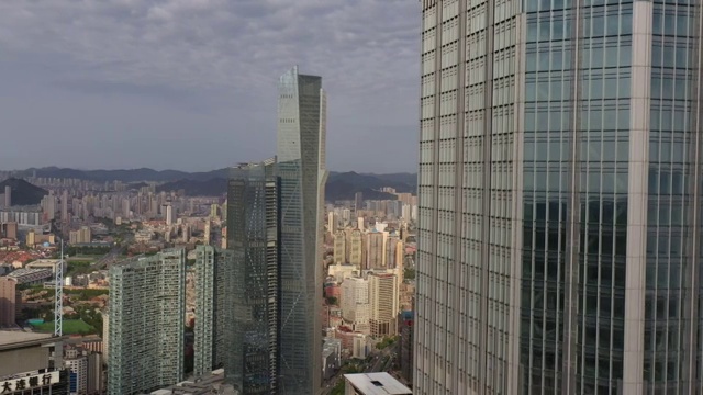 航拍大连城市风光金融中心楼宇建筑群视频素材
