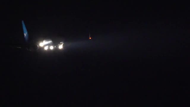 正在降落的民航客机升格视频视频下载