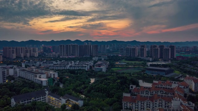 4K30P重庆大学城校区航拍夕阳余光夜景移动延时视频素材