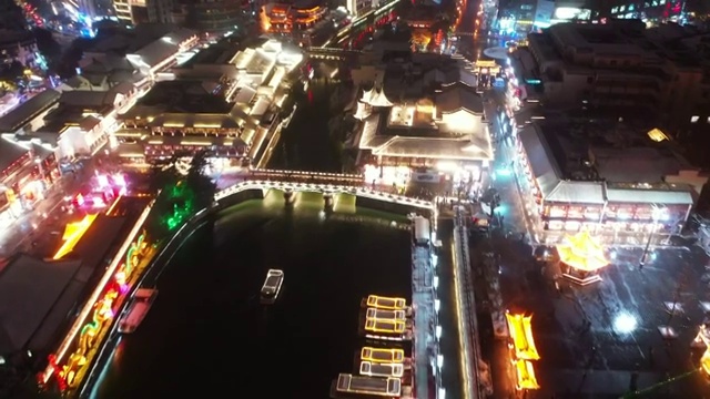 冬季风雪中的南京夫子庙秦淮河夜景视频视频下载