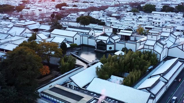 2020年的最后一场雪，航拍苏州博物馆和拙政园视频素材