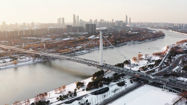 雪后的南京夹江大桥视频下载