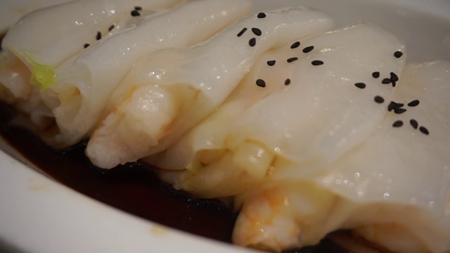 广东美食虾仁肠粉视频素材
