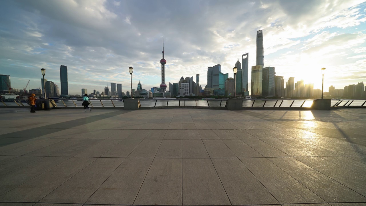 上海陆家嘴日出外滩，广角，4K视频素材