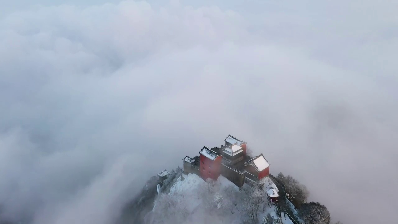 湖北十堰武当山雪景云海视频素材