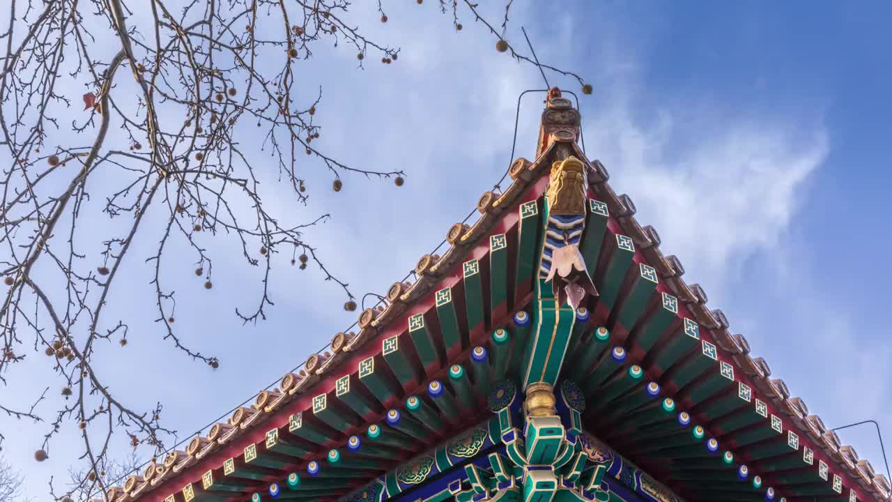 中国传统建筑飞檐斗拱的流云延时视频视频素材