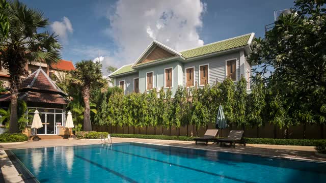 柬埔寨暹粒酒店游泳池延时摄影视频下载
