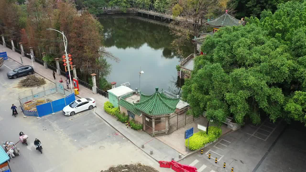 广东省东莞市石龙镇中山公园航拍视频素材