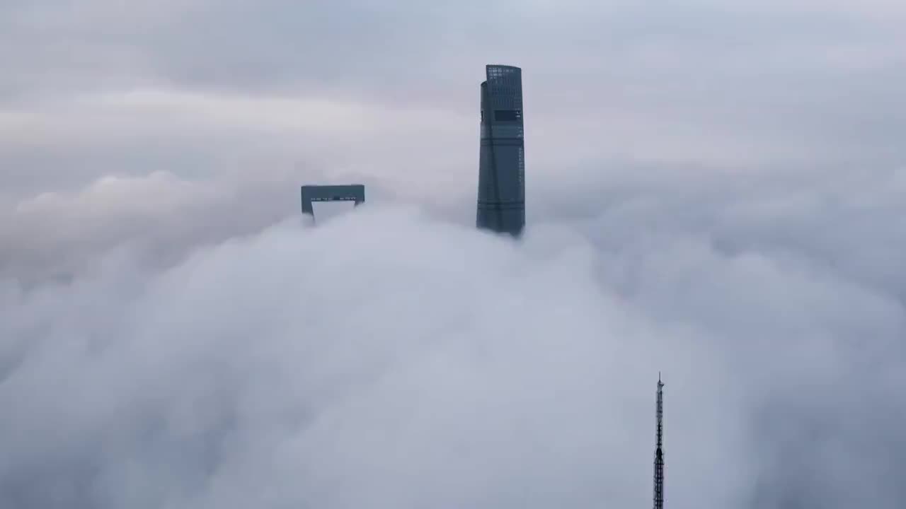 上海陆家嘴平流雾航拍延时视频素材