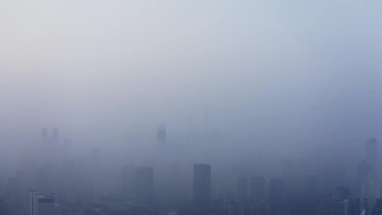 清晨雾霾，上海北外滩航拍视频下载