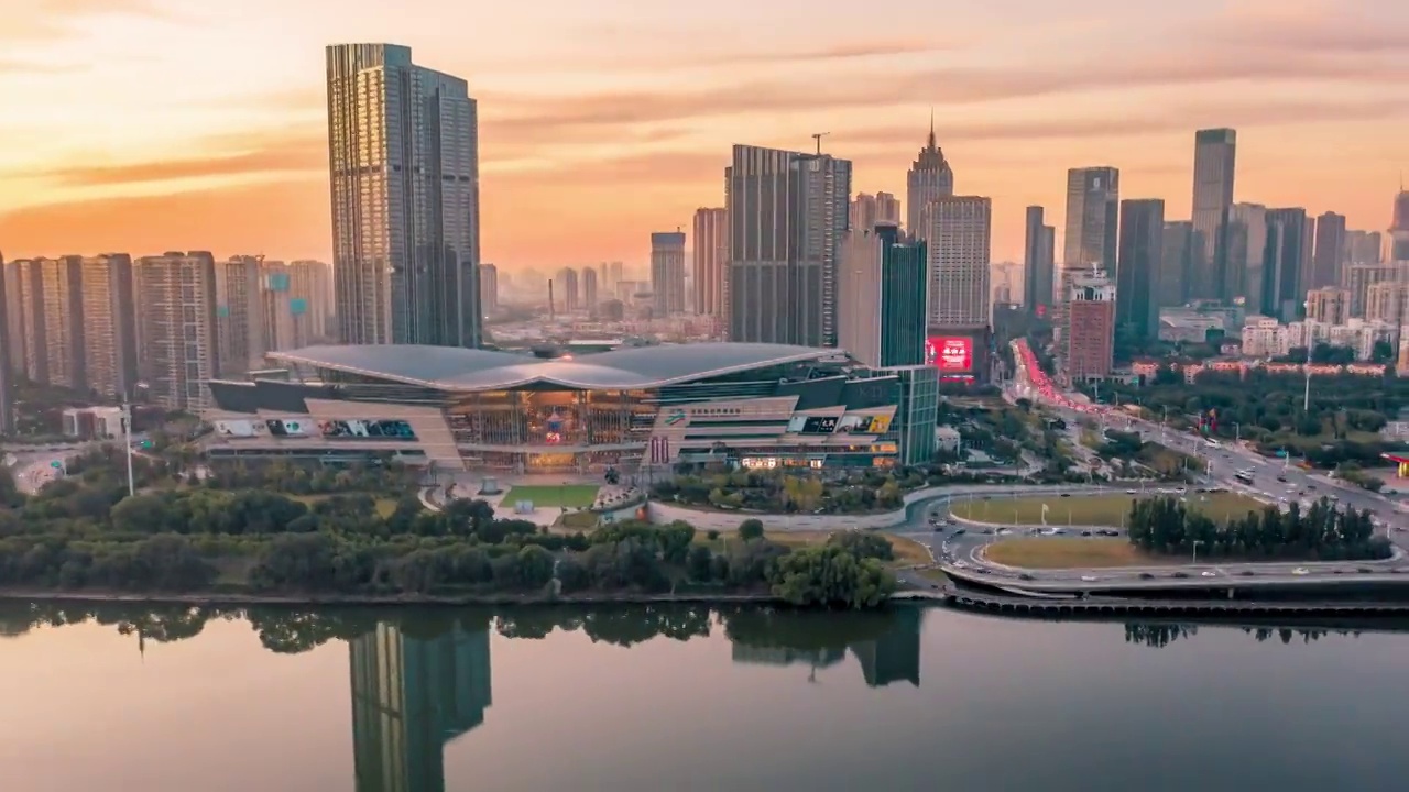 辽宁沈阳浑河k11新世界博览馆城市航拍视频素材