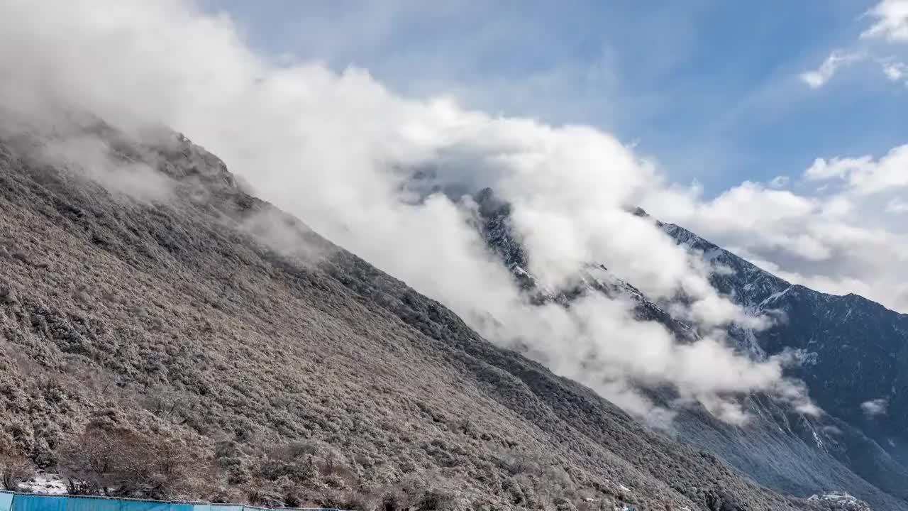 西藏依噶冰川视频下载