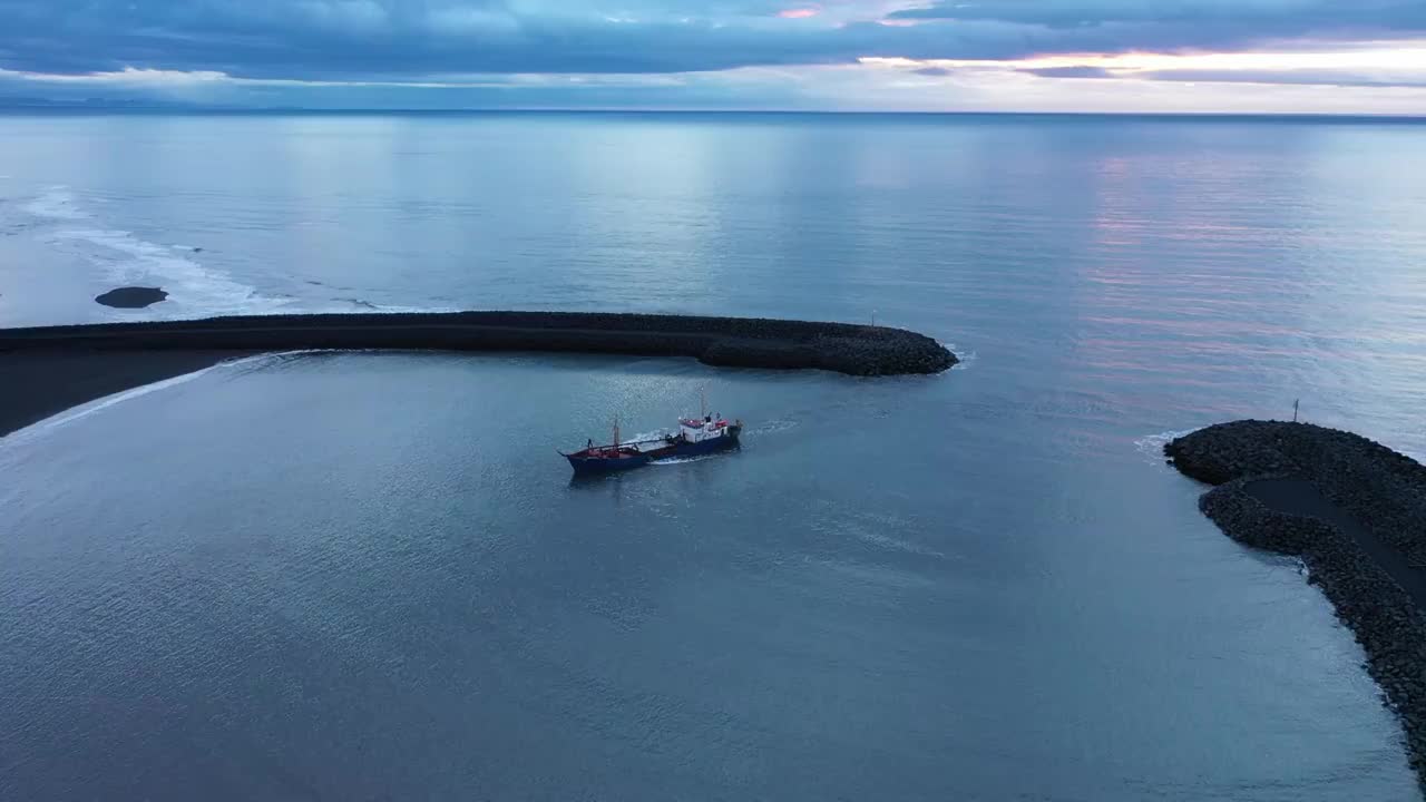 冰岛南部Landeyjahöfn港口海滩视频素材
