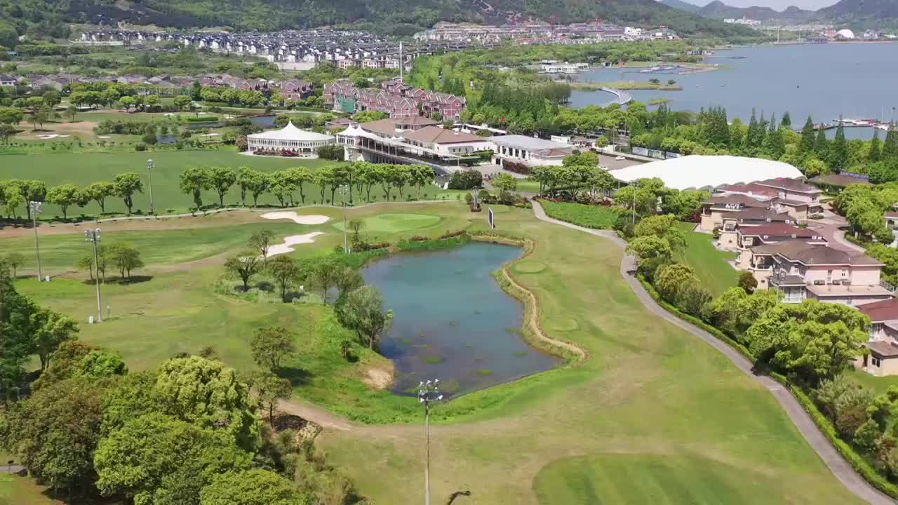 宁波东钱湖高尔夫球场航拍4K视频视频素材