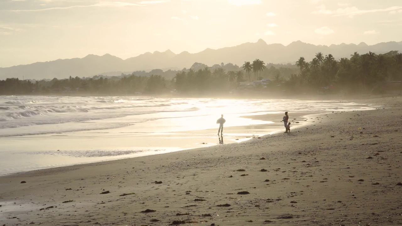 菲律宾海边小渔村日落空境视频素材
