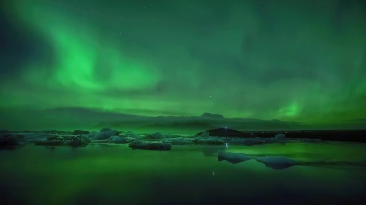 4K延时摄影冰岛杰古沙龙冰河湖极光视频素材