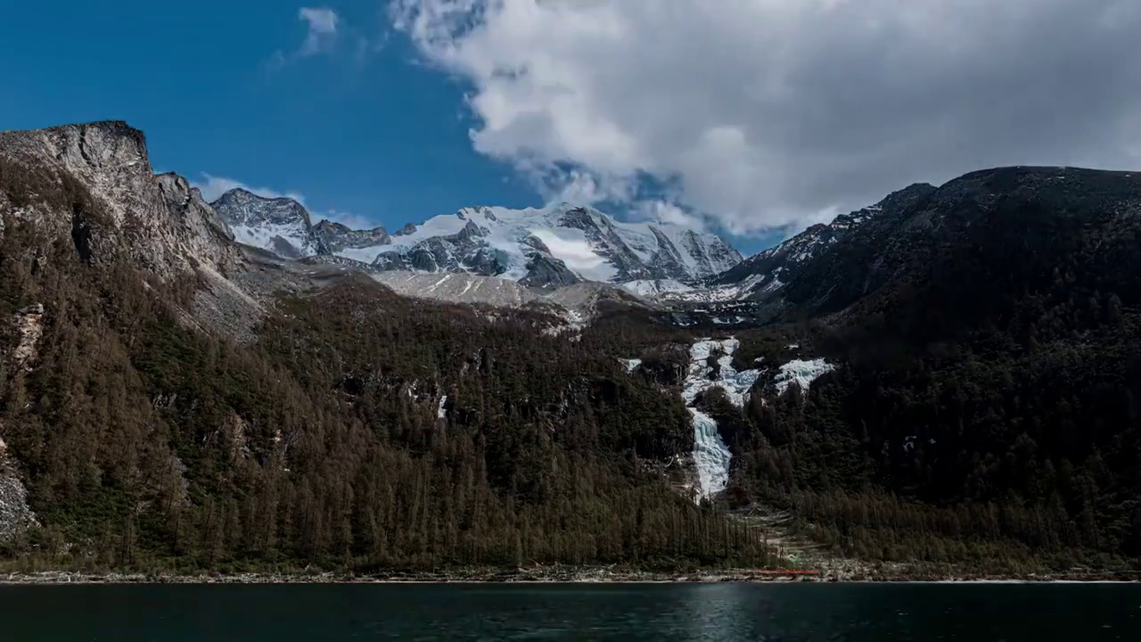 川西，高原，雪山，湖，光影视频素材
