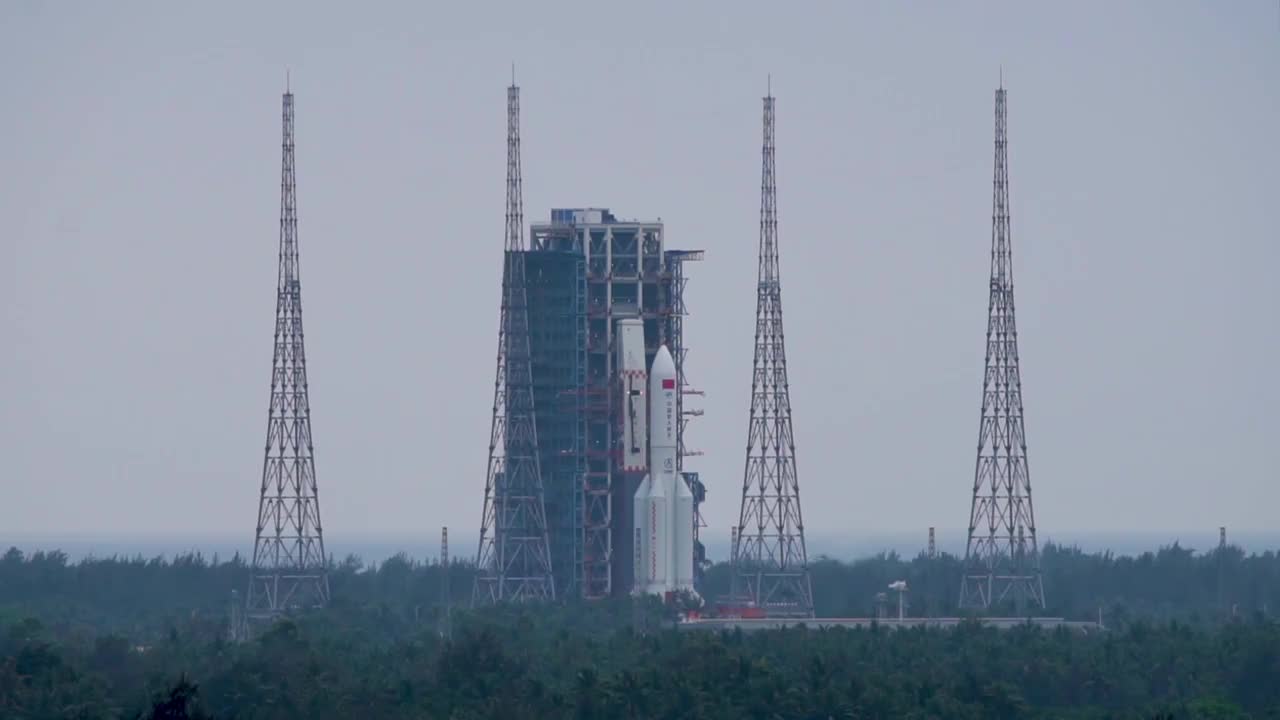 天和核心舱长征五号火箭发射升格HD视频素材