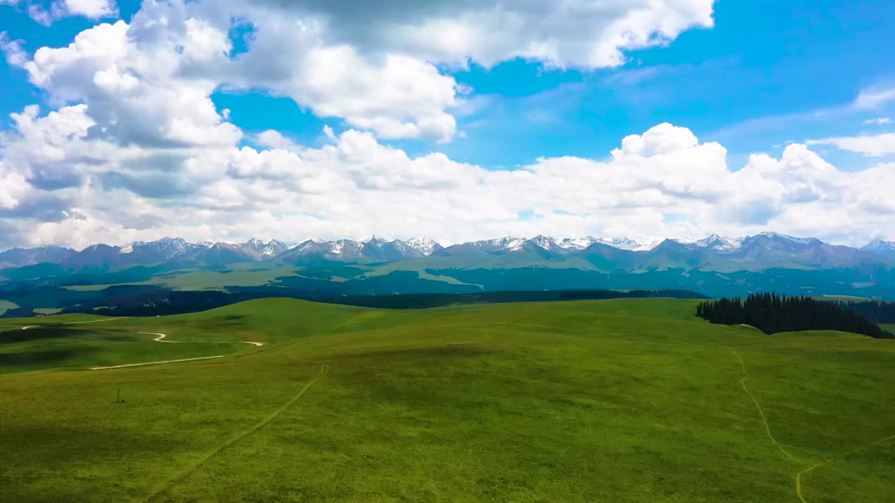 新疆维吾尔自治区喀拉峻景区视频素材