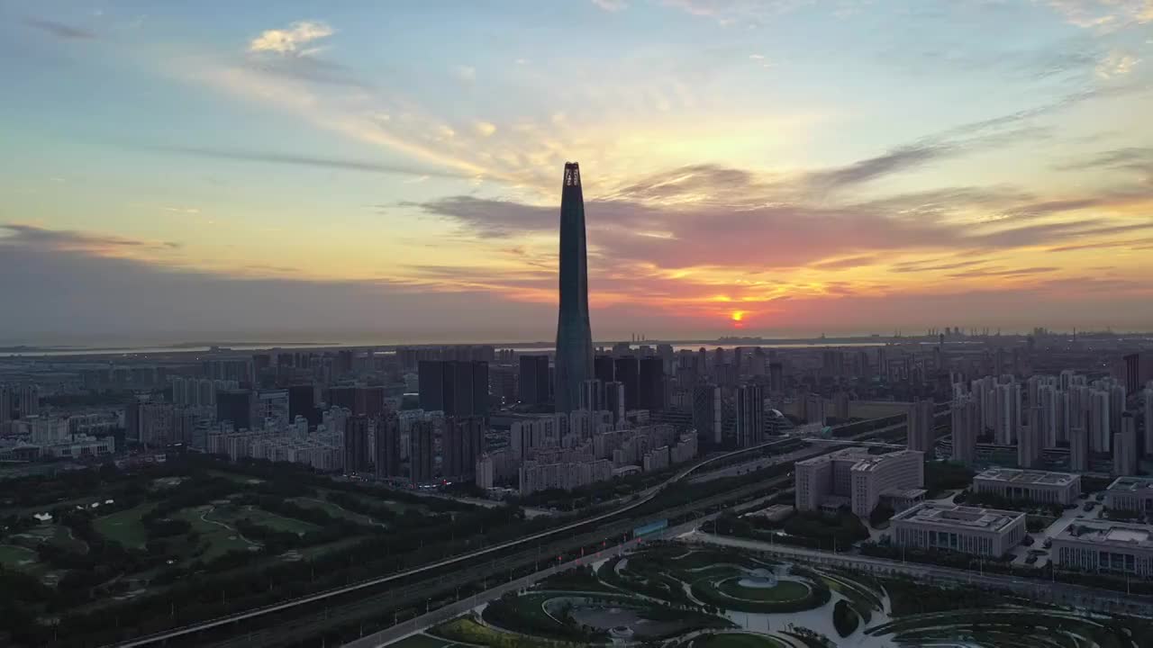 航拍天津滨海新区周大福金融中心视频素材