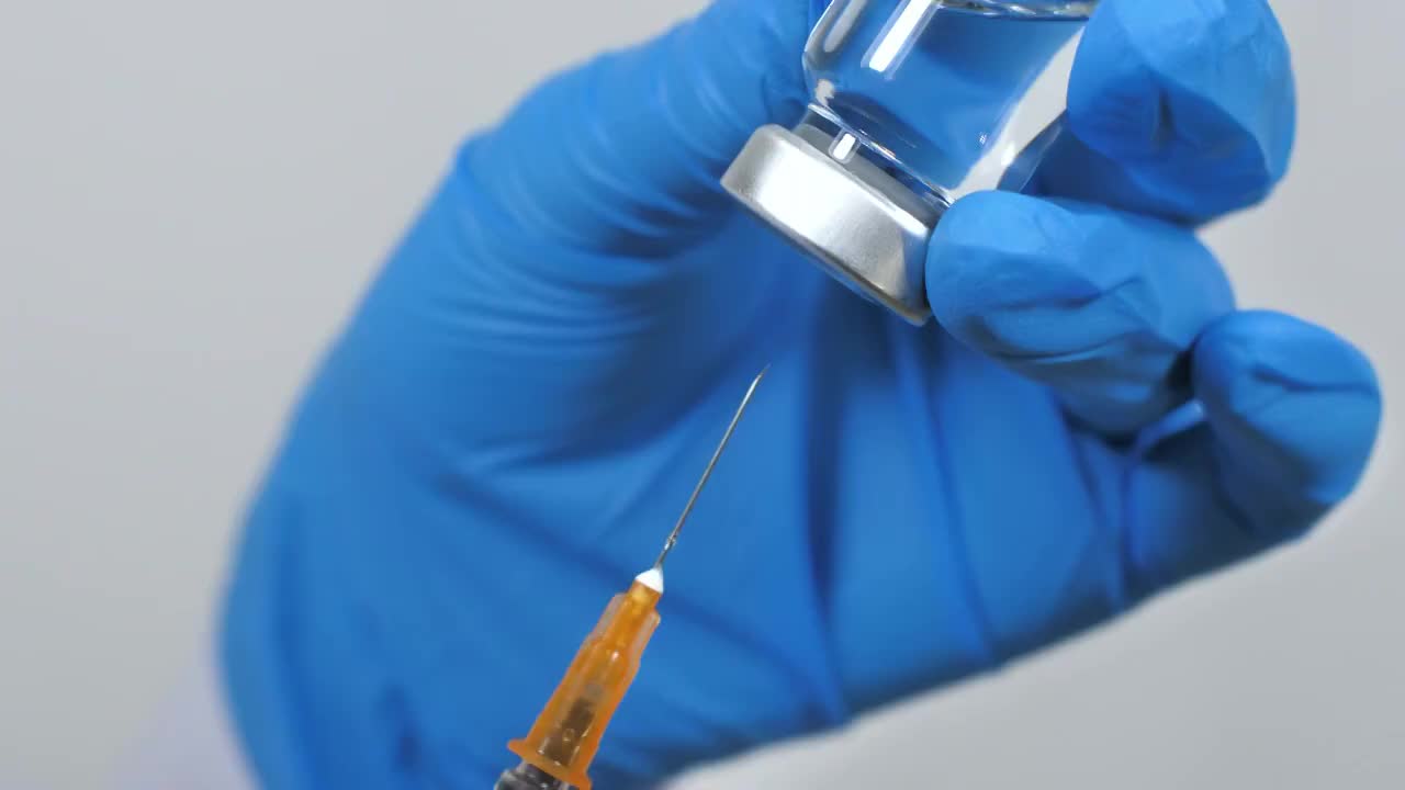 4k高清视频打疫苗打针预防疾病视频素材